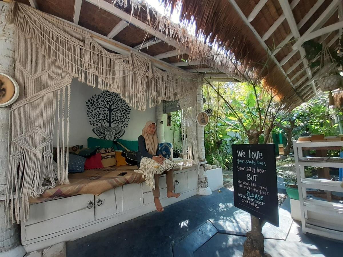 A Pousada The Bodhi Tree Ilhas Karimunjava Exterior foto